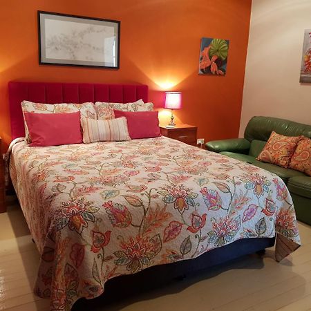 לייטנינג רידג' Sonja'S Bed And Breakfast מראה חיצוני תמונה