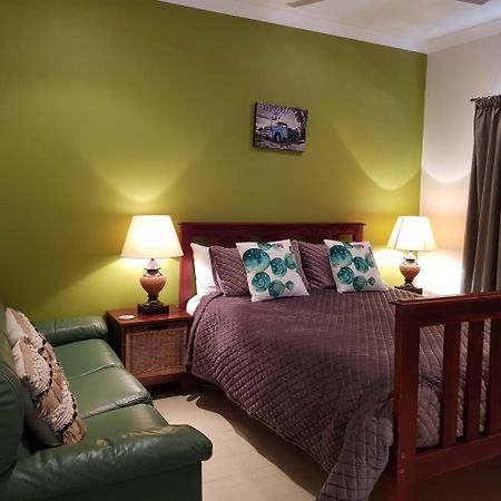 לייטנינג רידג' Sonja'S Bed And Breakfast מראה חיצוני תמונה