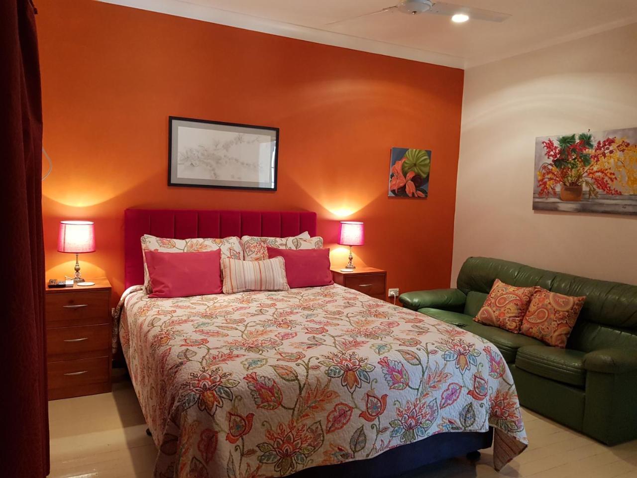 לייטנינג רידג' Sonja'S Bed And Breakfast מראה חיצוני תמונה